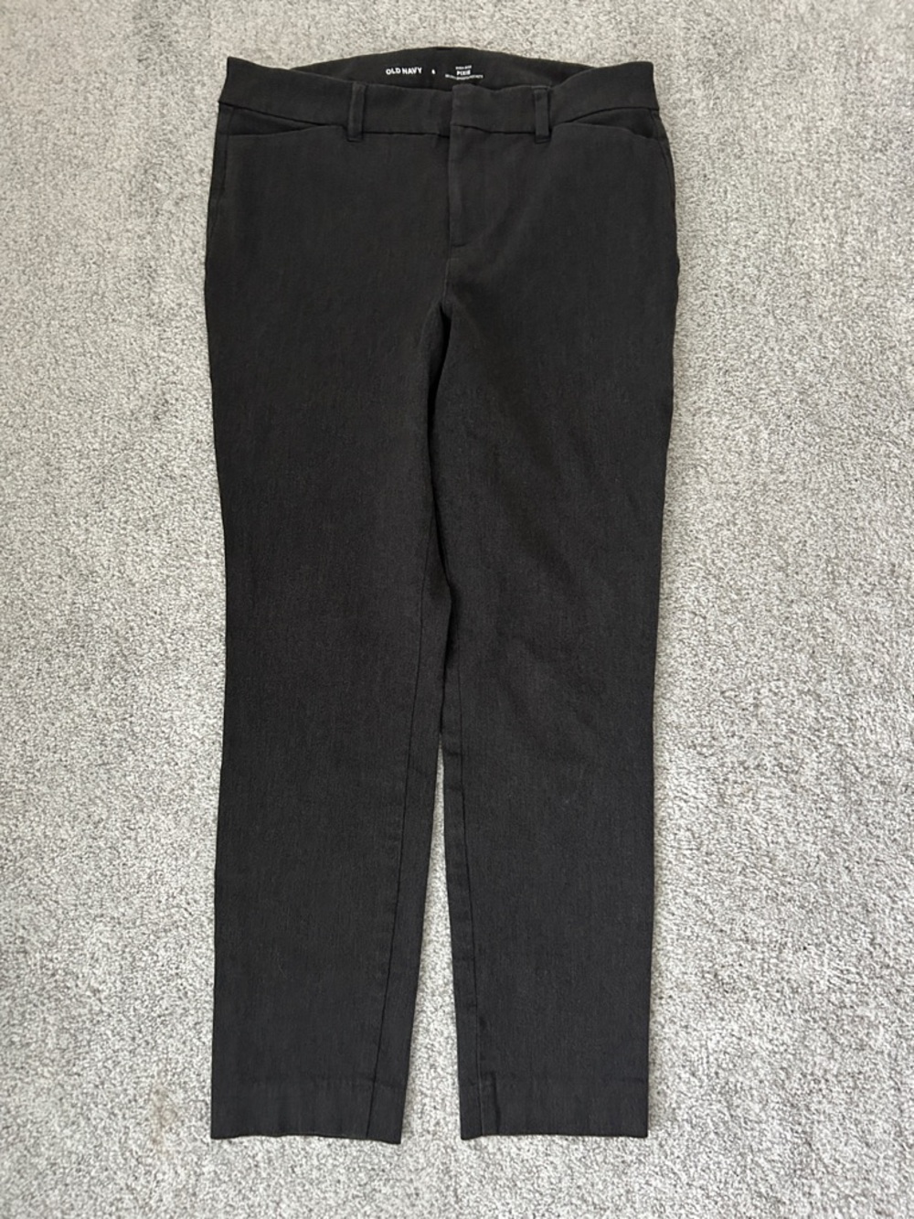 Old Navy charcoal Pixie stretch crop pant size 6